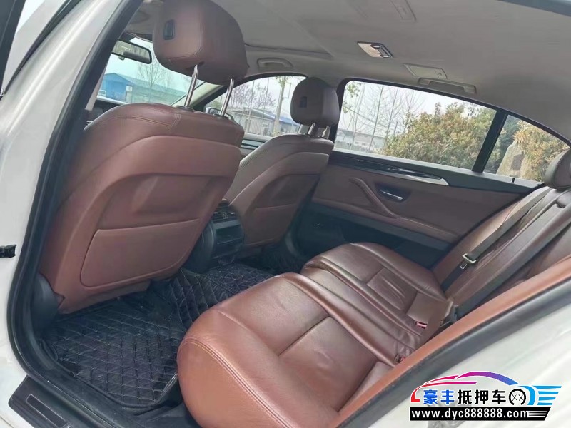 15年宝马5系轿车抵押车出售