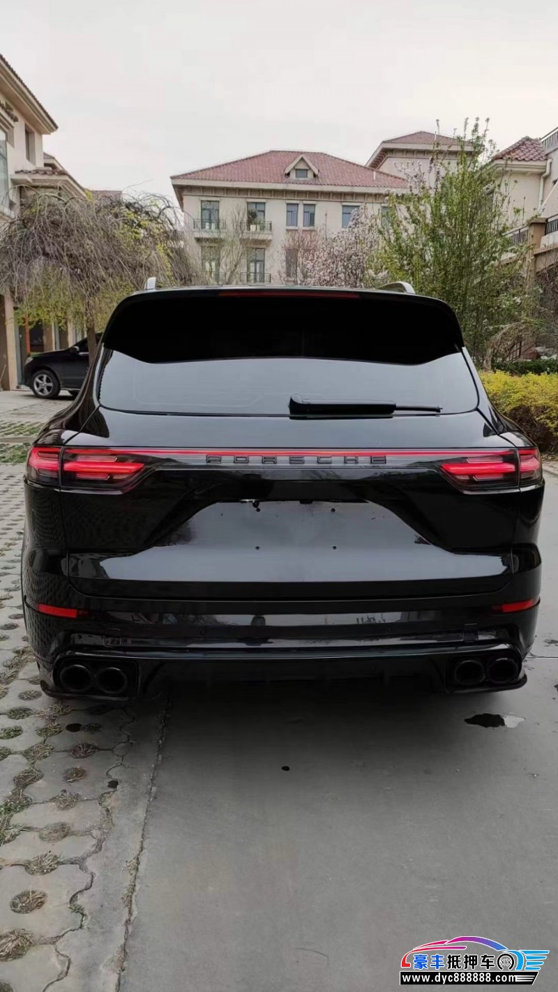 15年保时捷卡宴轿车抵押车出售