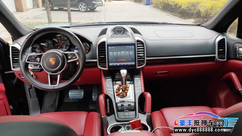 15年保时捷卡宴轿车抵押车出售