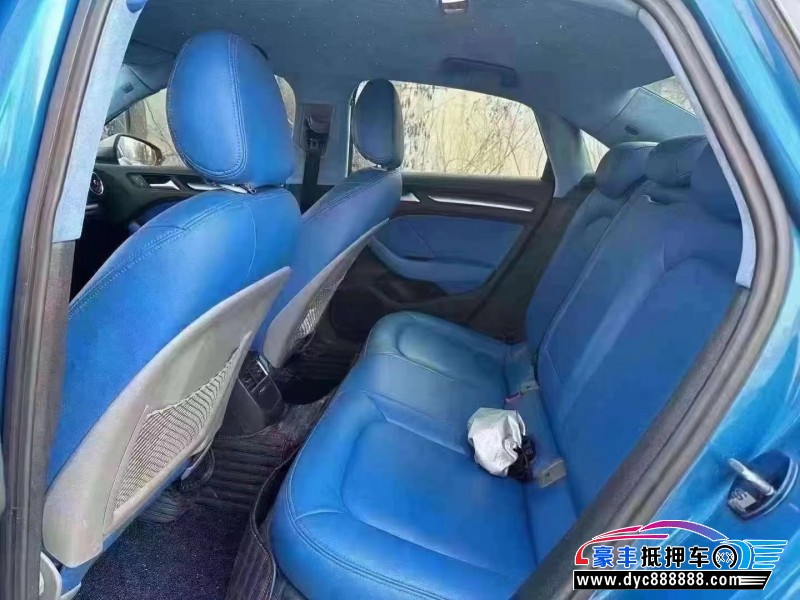 18年奥迪A3轿车抵押车出售