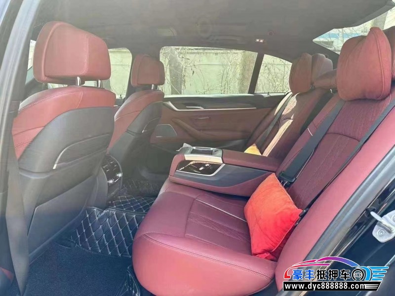 21年宝马5系轿车抵押车出售