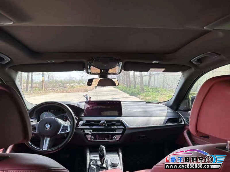 21年宝马5系轿车抵押车出售