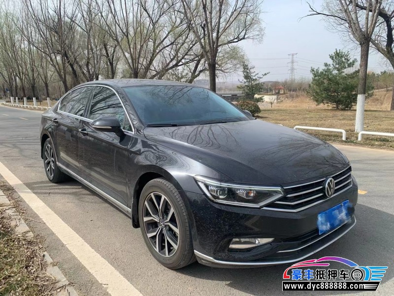 21年大众迈腾轿车抵押车出售