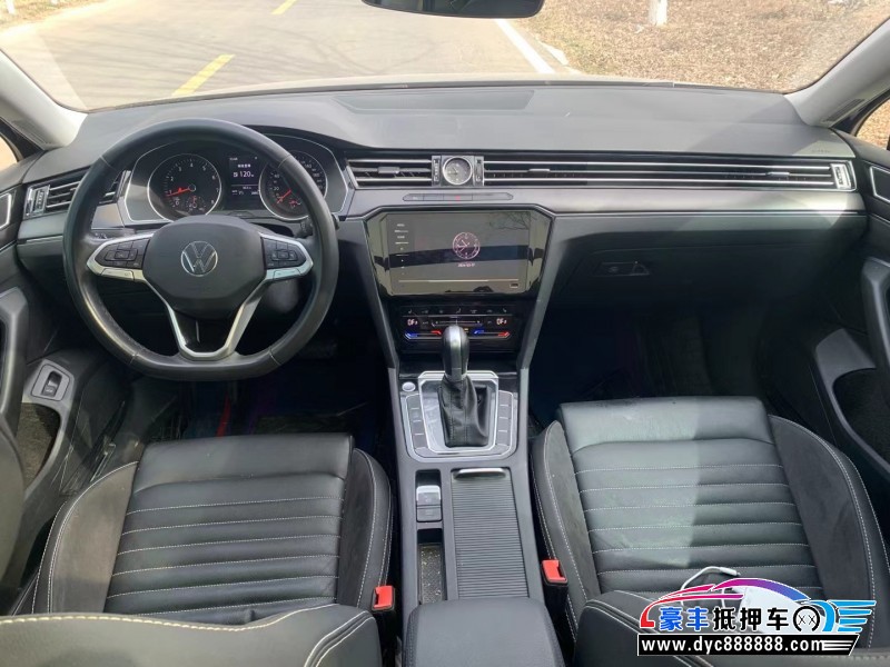 21年大众迈腾轿车抵押车出售