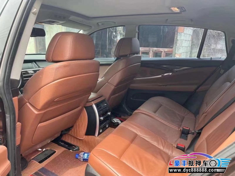 13年宝马5系轿车抵押车出售