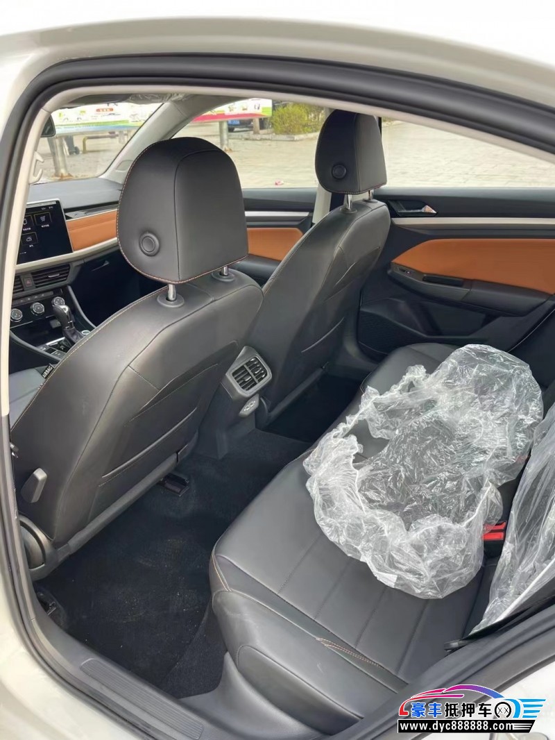 24年大众宝来轿车抵押车出售