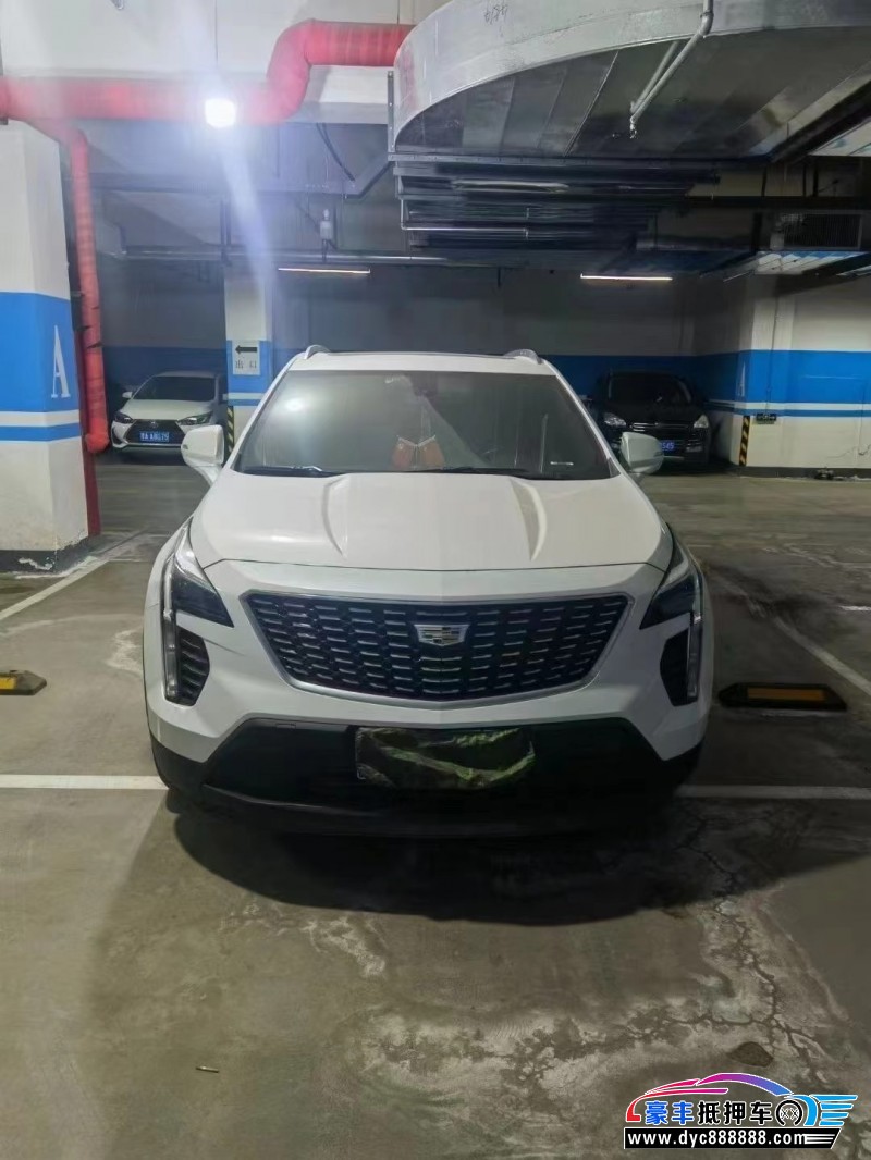 19年凯迪拉克XT4轿车抵押车出售