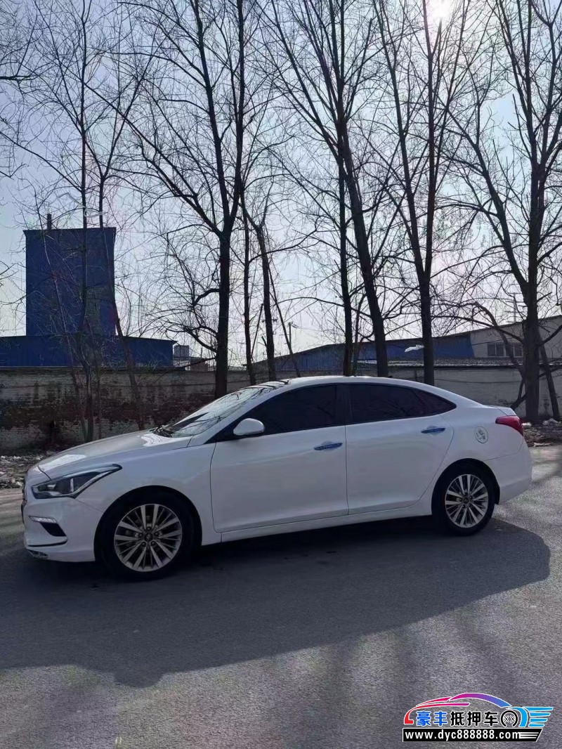 18年现代名图轿车抵押车出售