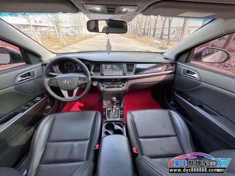 18年现代名图轿车抵押车出售