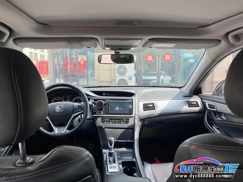 17年本田思铂睿轿车抵押车出售