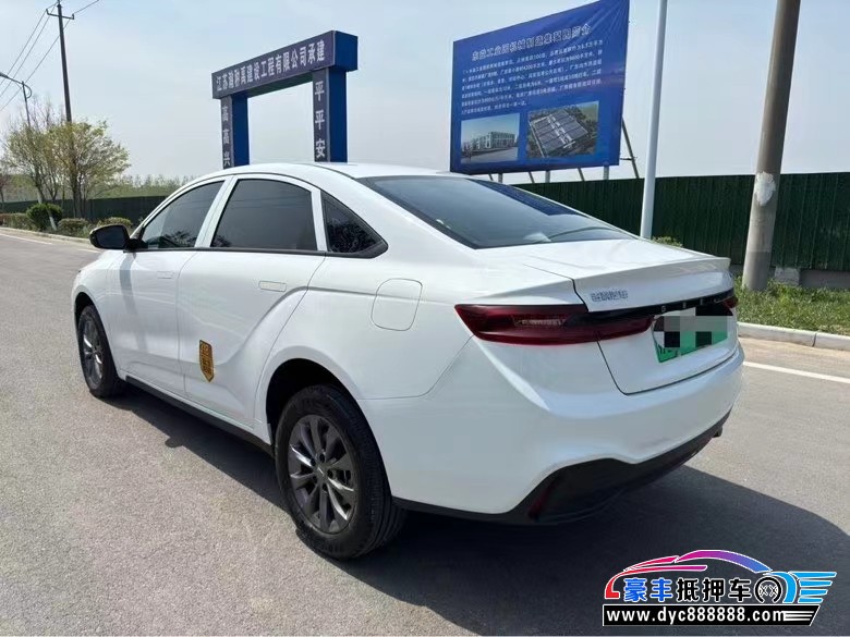 24年吉利几何轿车抵押车出售