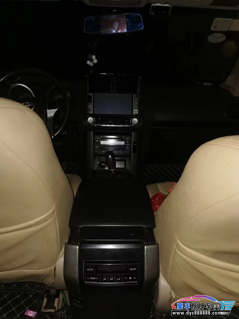 14年丰田普拉多（霸道）轿车抵押车出售