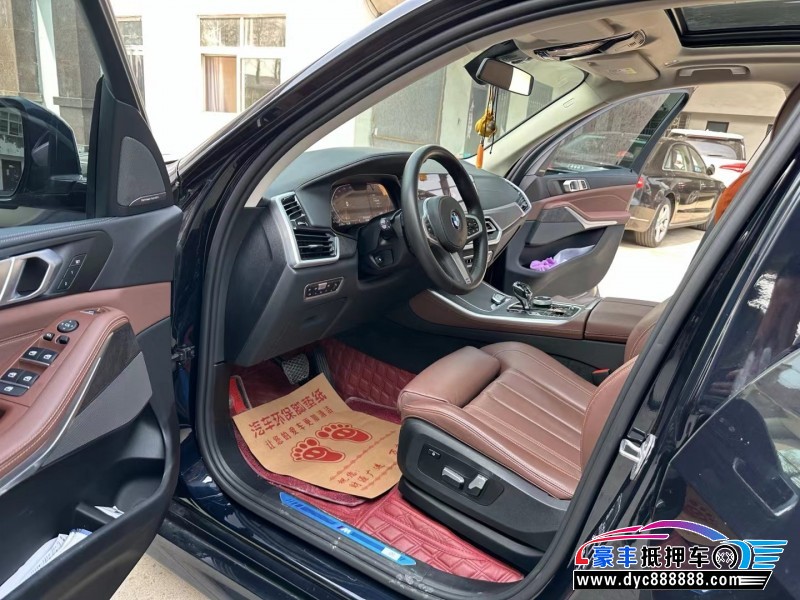 21年宝马X5SUV抵押车出售