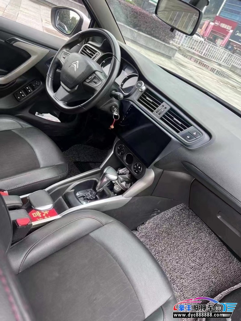 17年雪铁龙C3-XR轿车抵押车出售