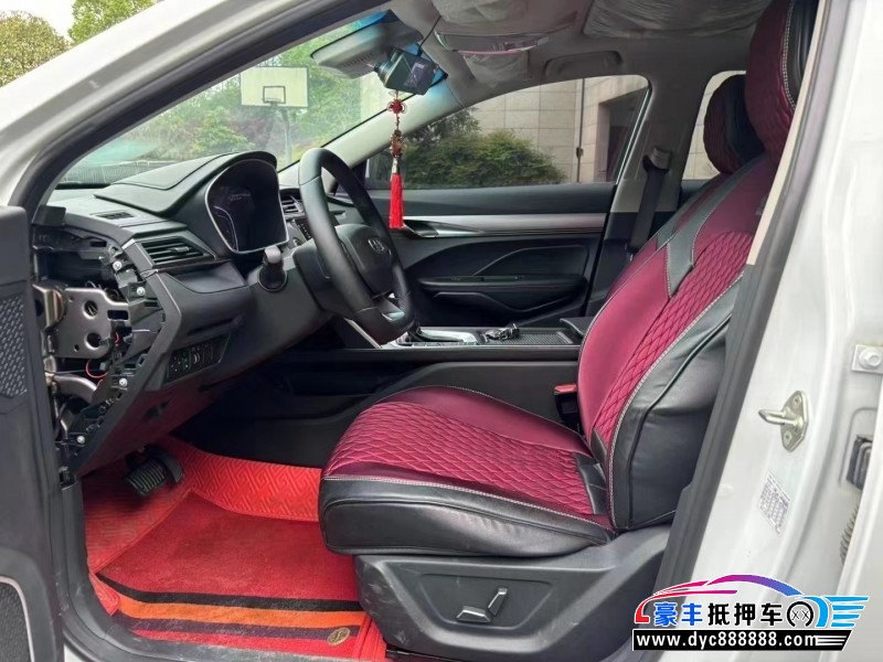 20年吉利缤瑞轿车抵押车出售