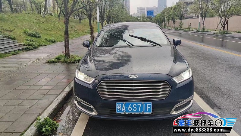 17年福特金牛座轿车抵押车出售
