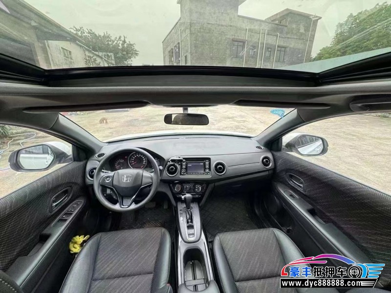 16年本田XRV轿车抵押车出售