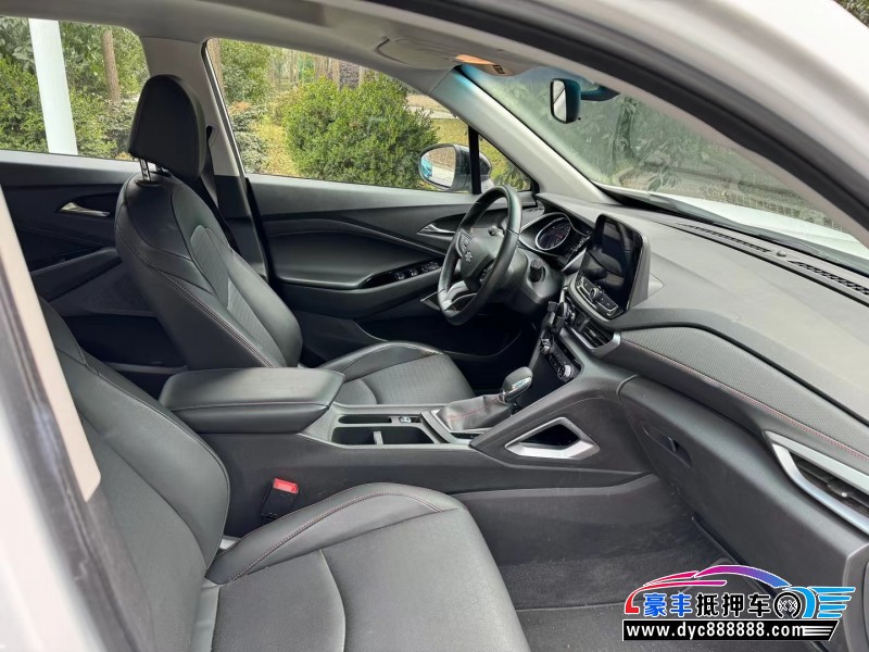 22年雪佛兰沃兰多轿车抵押车出售