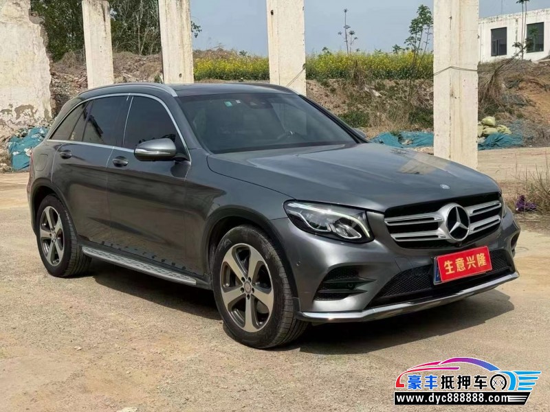 17年奔驰GLCSUV抵押车出售