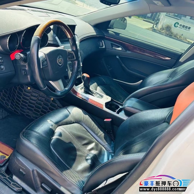 12年凯迪拉克CTS旅行版轿车抵押车出售