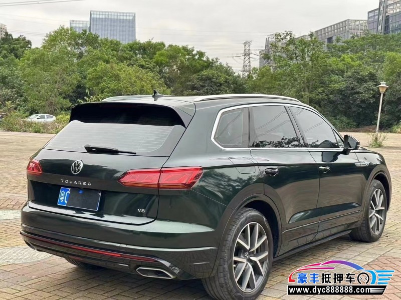 21年大众途锐轿车抵押车出售