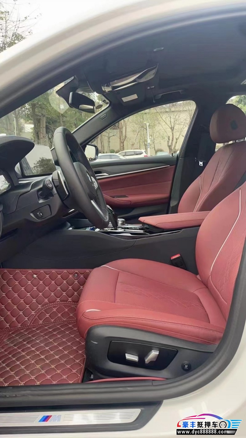 23年宝马5系轿车抵押车出售