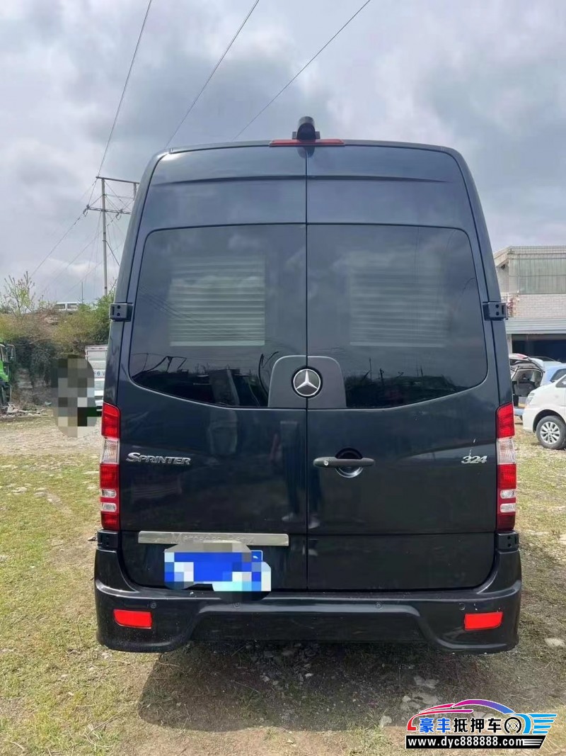 15年奔驰斯宾特轿车抵押车出售