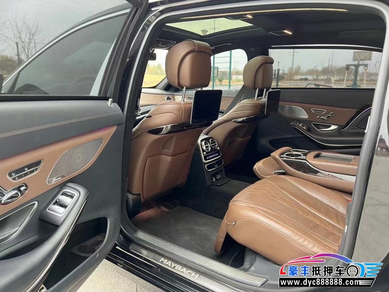 18年奔驰S轿车抵押车出售