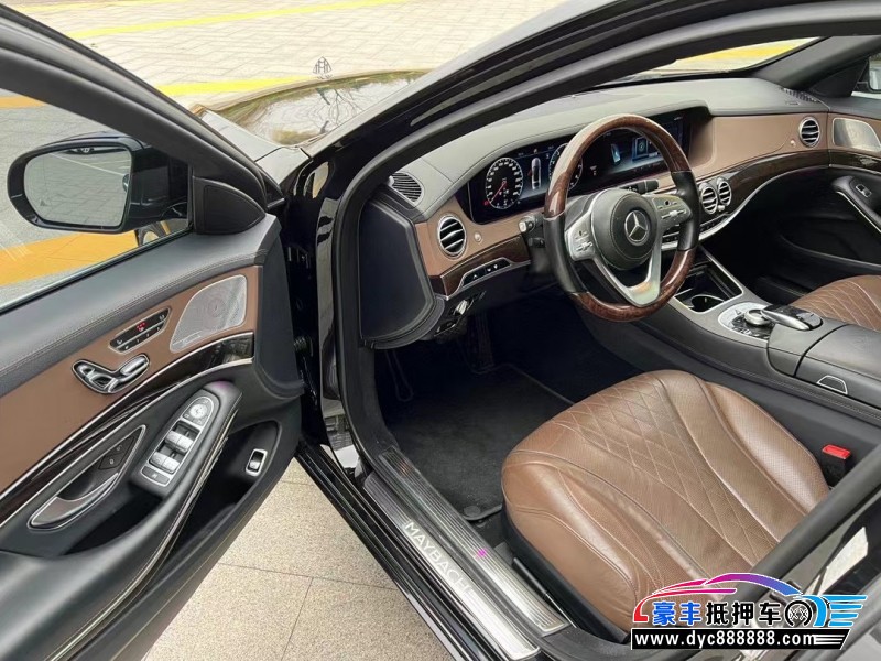 18年奔驰S轿车抵押车出售