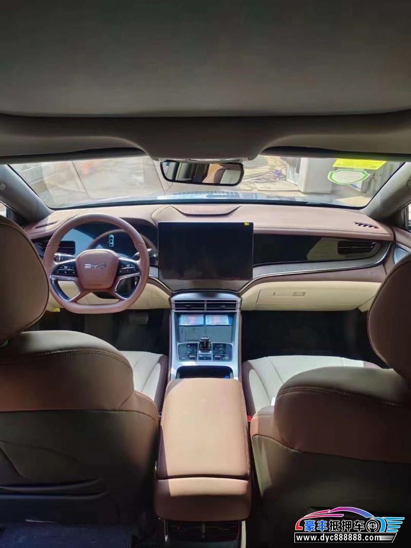 24年比亚迪海豹轿车抵押车出售