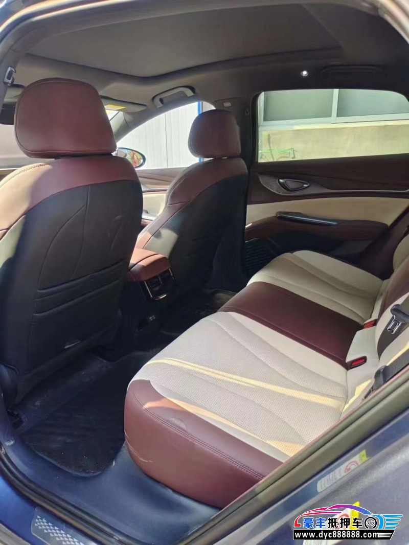 24年比亚迪海豹轿车抵押车出售