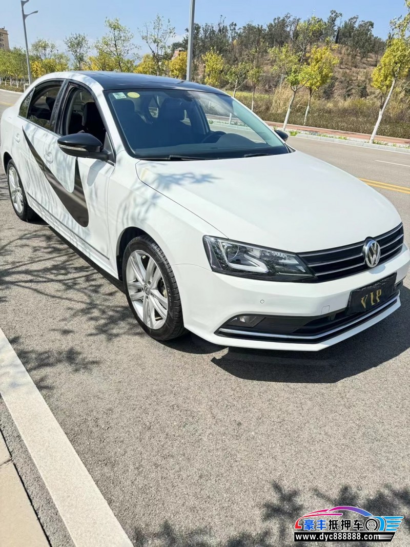 18年大众速腾轿车抵押车出售