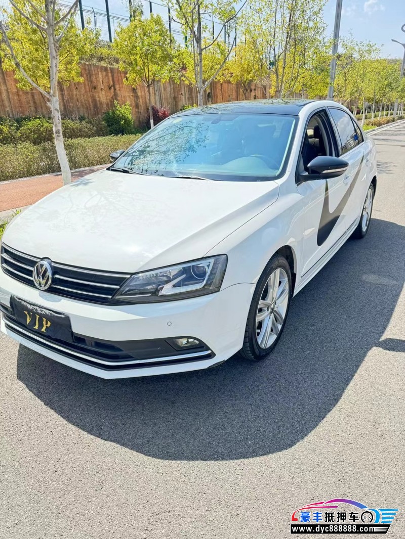 18年大众速腾轿车抵押车出售