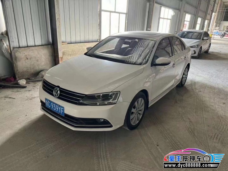 16年大众速腾轿车抵押车出售