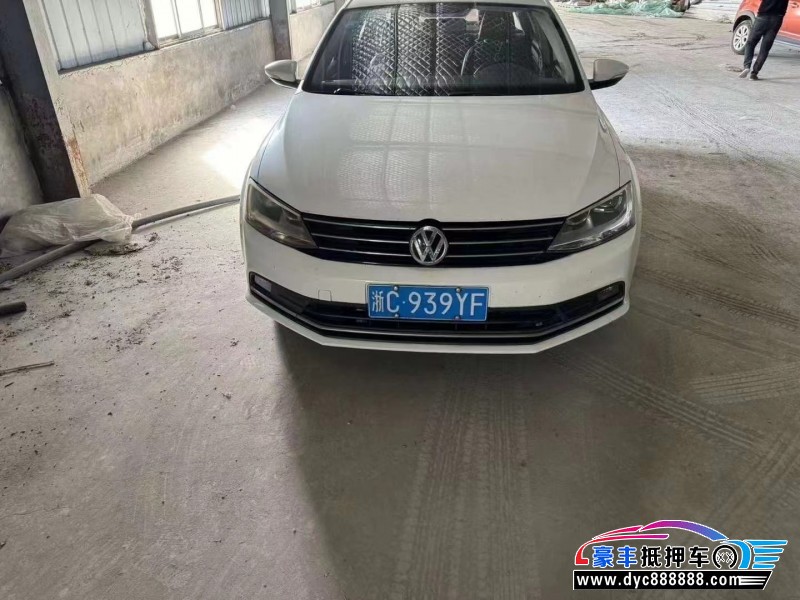 16年大众速腾轿车抵押车出售