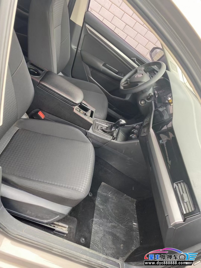 19年大众宝来轿车抵押车出售