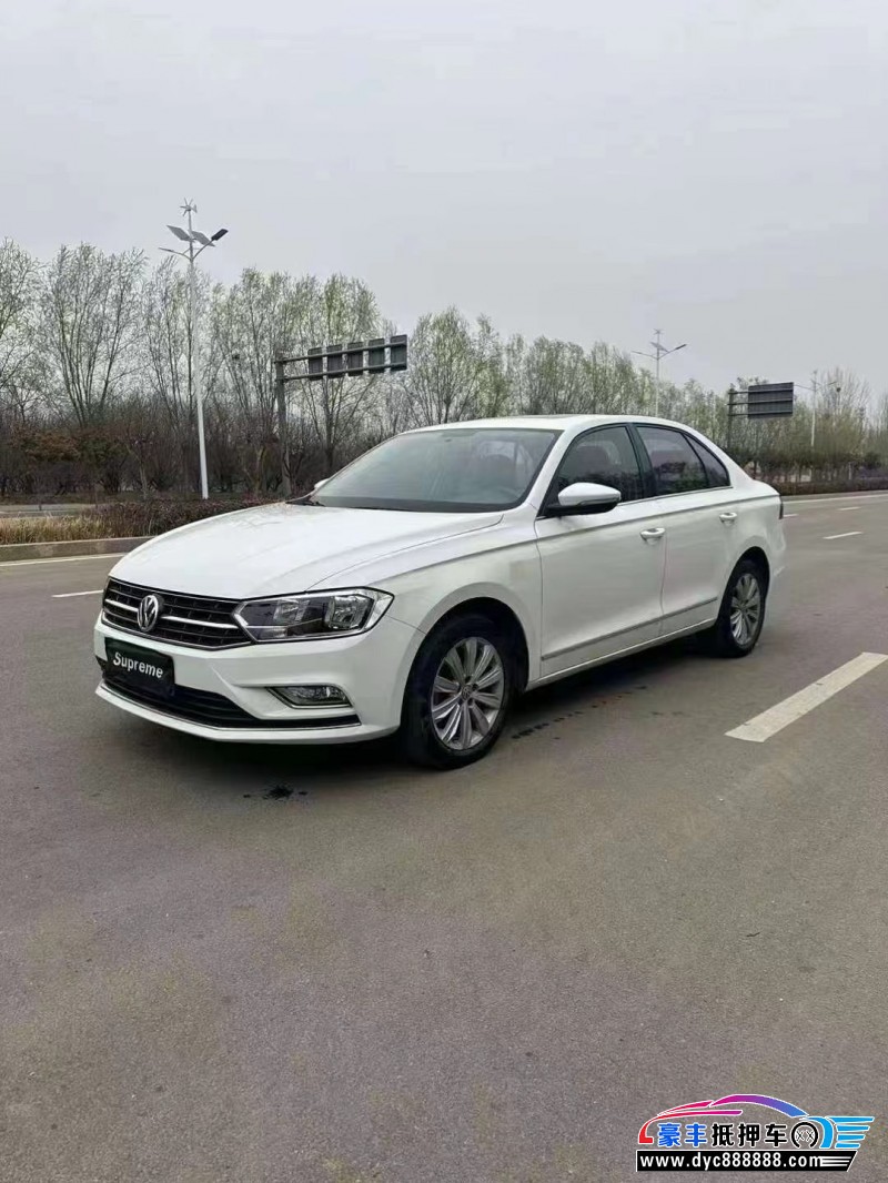 17年大众宝来轿车抵押车出售