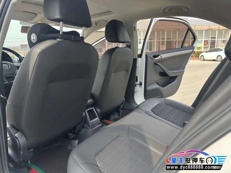 18年大众捷达轿车抵押车出售