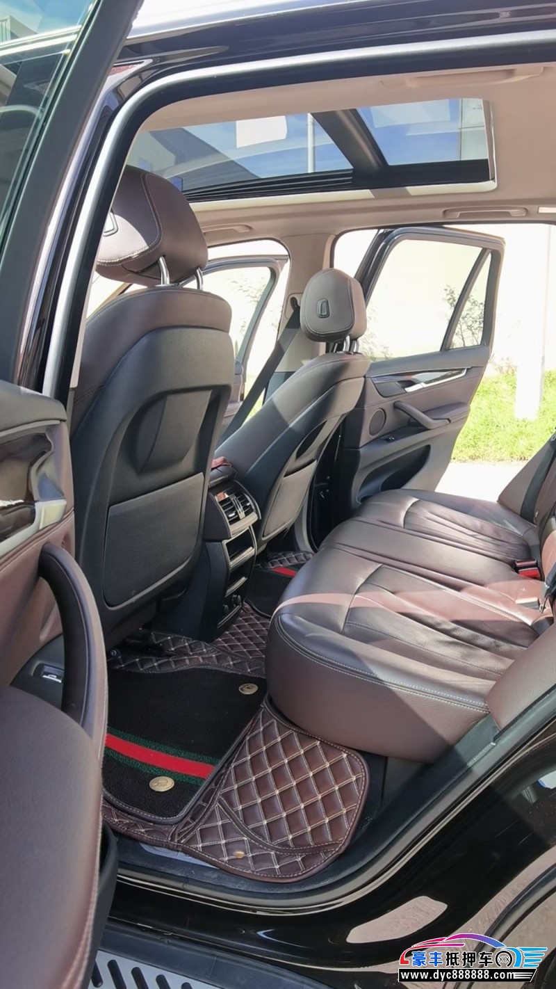 18年宝马X5轿车抵押车出售