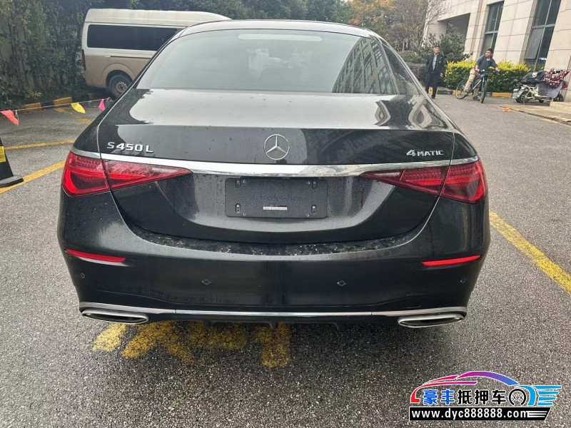 23年奔驰S轿车抵押车出售