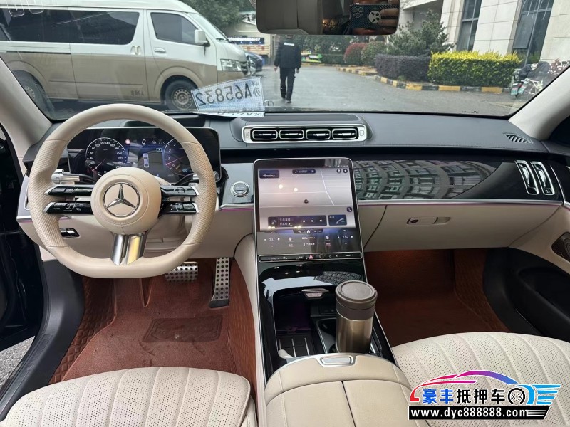23年奔驰S轿车抵押车出售