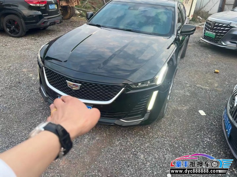 21年凯迪拉克CT5轿车抵押车出售
