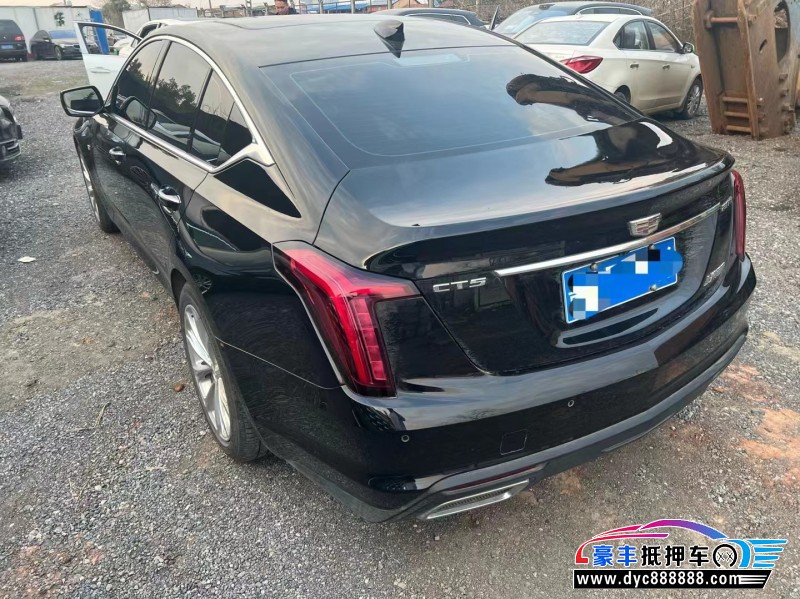 21年凯迪拉克CT5轿车抵押车出售
