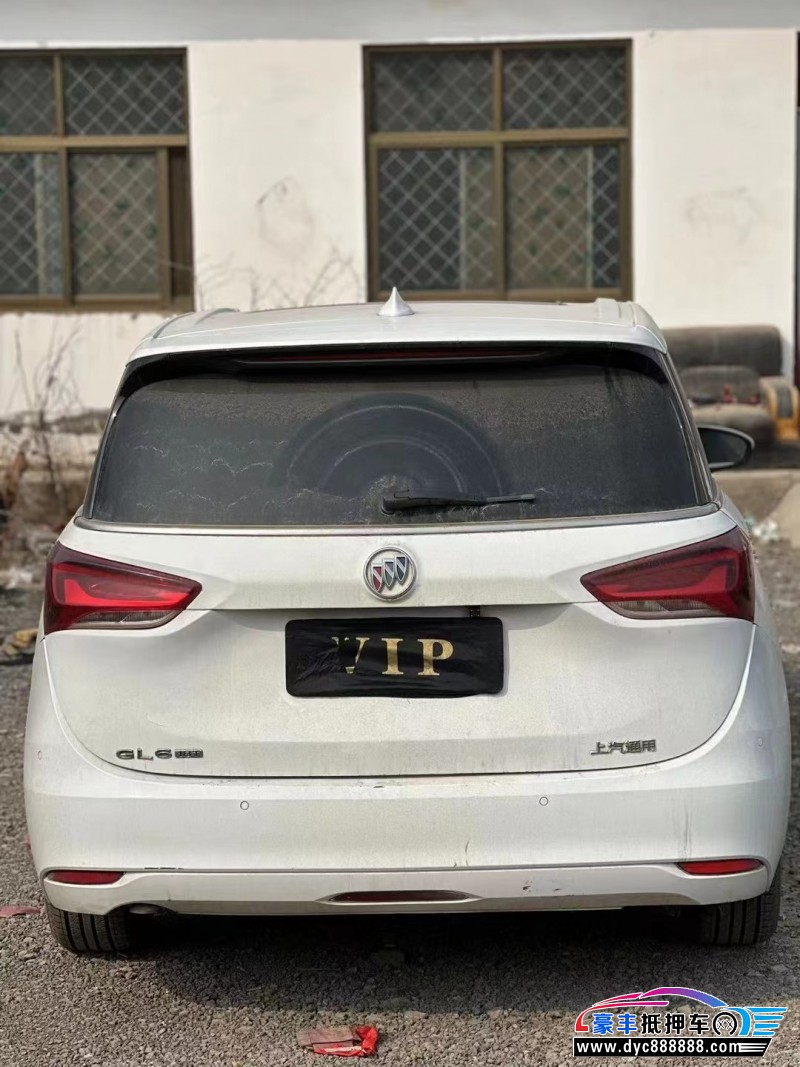 18年别克别克GL6轿车抵押车出售