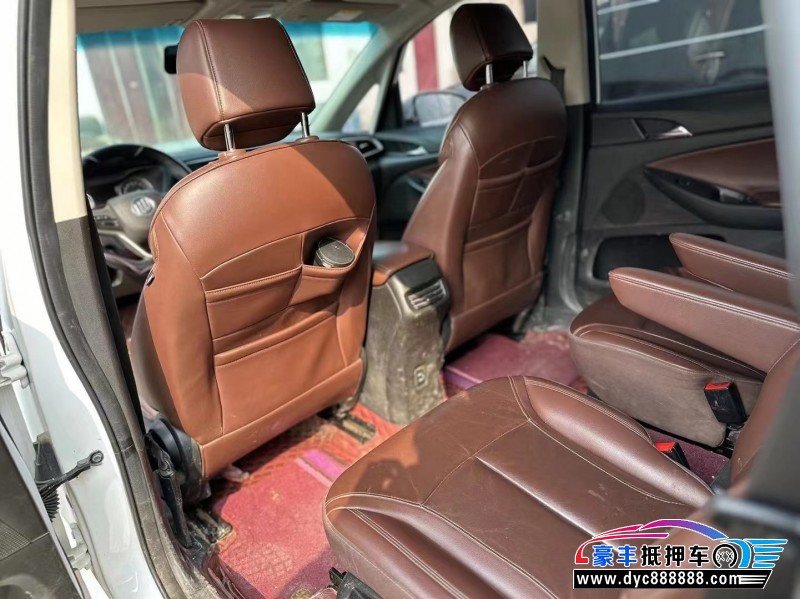 18年别克别克GL6轿车抵押车出售