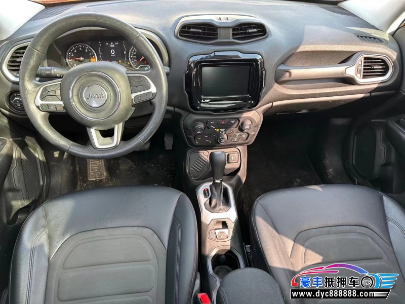 21年Jeep自由侠轿车抵押车出售