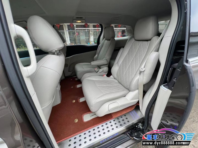 21年别克GL8轿车抵押车出售