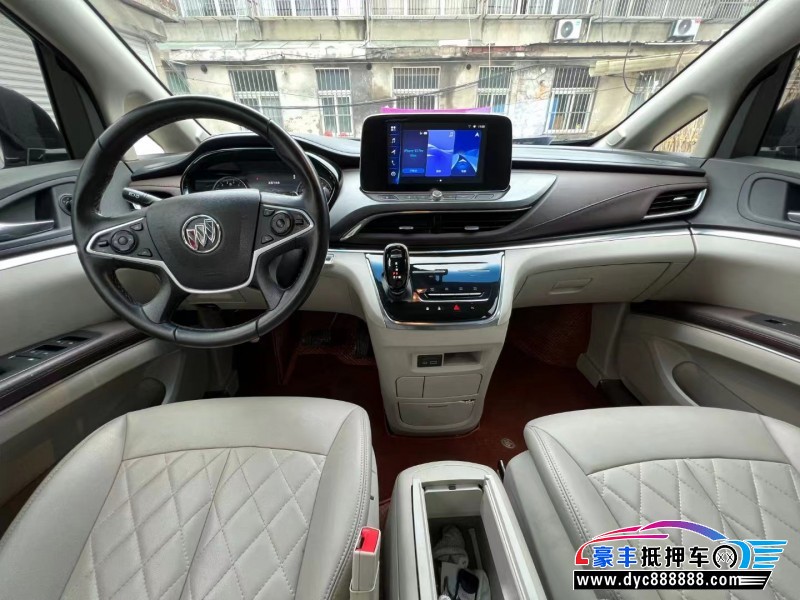 21年别克GL8轿车抵押车出售