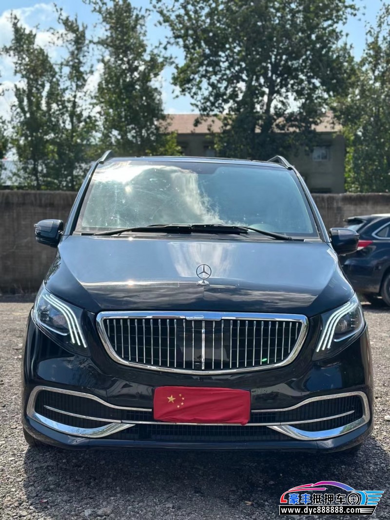 14年奔驰唯雅诺轿车抵押车出售