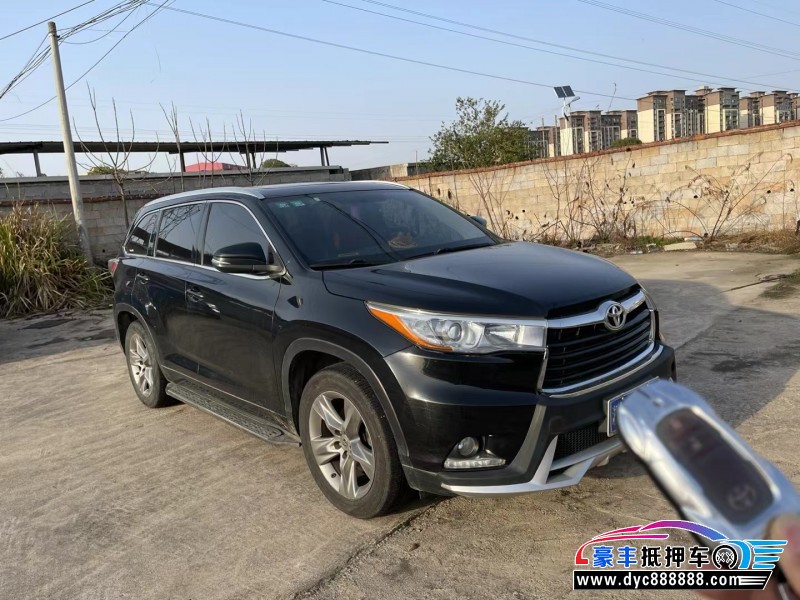 16年丰田汉兰达轿车抵押车出售